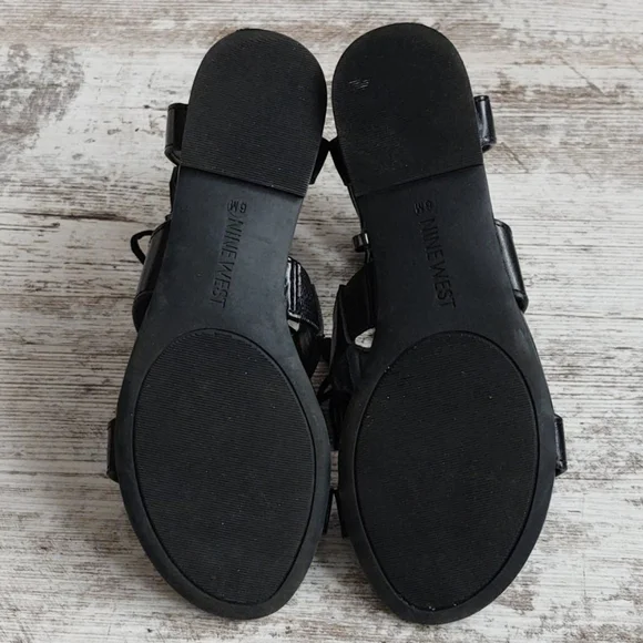 Like New Nine West Black Gladiator Sandal - Picture 12 of 14